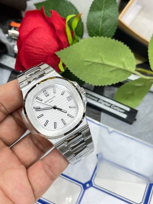 3K Integrated Machine Patek Philippe Sports Elegant Nautilus Replica Counterfeit 5711/1A 010 Watch - Image 4