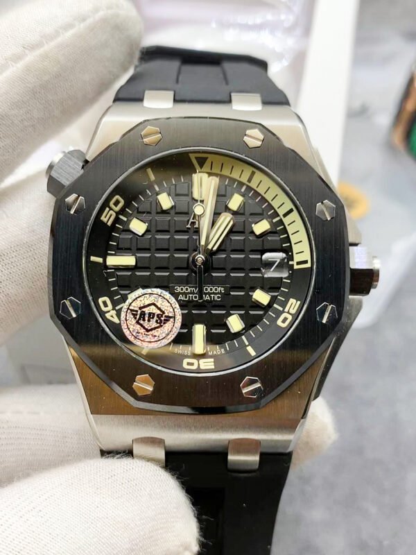 Audemars Piguet - Royal Oak 15720CN Black Yellow New Model, Produced by APS Factory, Super Replicated Wristwatch (Delivery Actual Shooting)