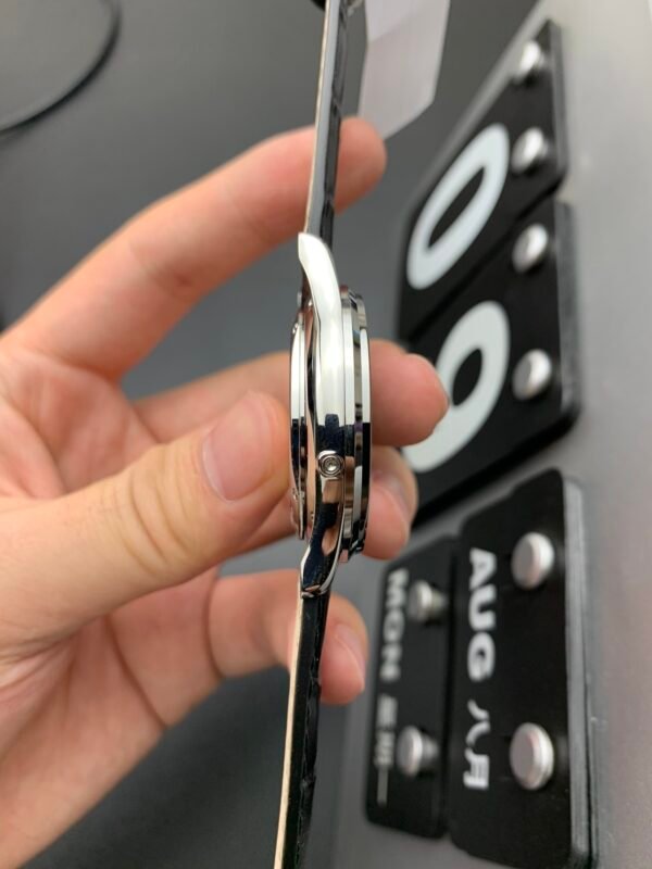 Jaeger-LeCoultre Master Series 136255J Watch One-to-One Super A Replicated High Imitation Watch [ZF's Thick Accumulation "Thin" Release, Annual Masterpiece, Master Series with Moon Phase] - Image 3