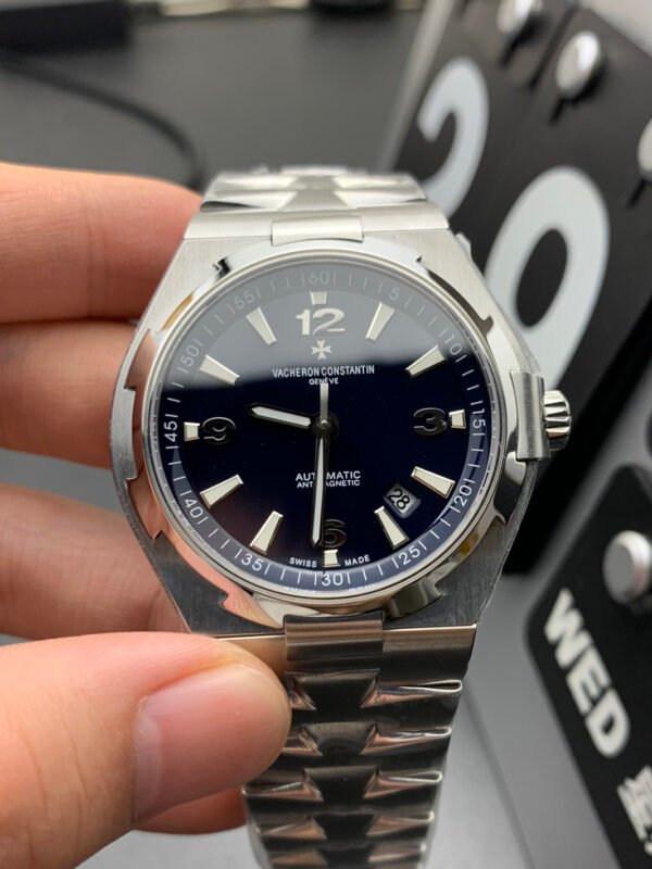 Vacheron Constantin 8F Overseas Chronograph, Super Clone Wristwatch, Delivery Actual Shooting