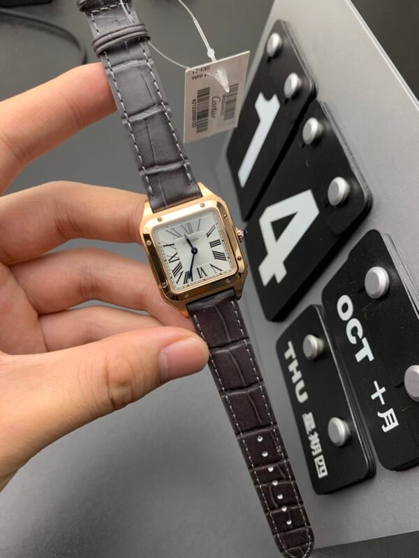 Cartier Santos Series, Top-level Replicated Wristwatch (Delivery Actual Shooting) - Image 4