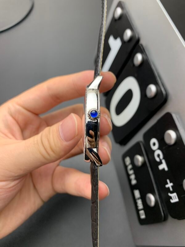 Cartier, Top-level Replicated Wristwatch (Delivery Actual Shooting) - Image 3