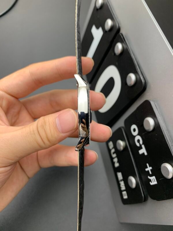 Cartier, Top-level Replicated Wristwatch (Delivery Actual Shooting) - Image 6