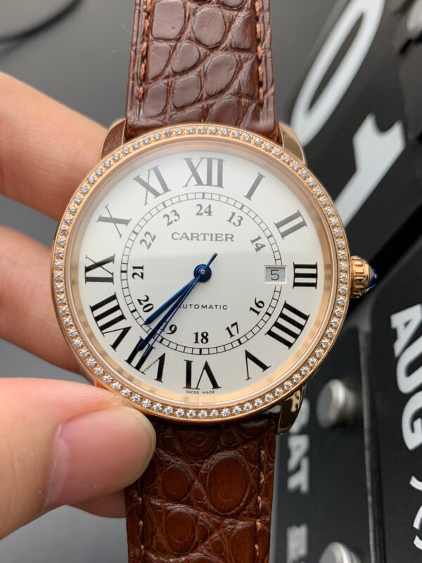 Cartier TW, Gold and Diamond London, The bezel is set, Top-level Replicated Wristwatch