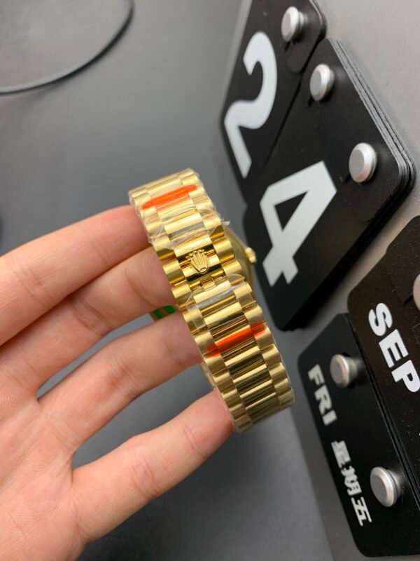 Rolex Datejust Series Day-Date 1:1 Replicated High Imitation Watch, Wristwatch - Image 3