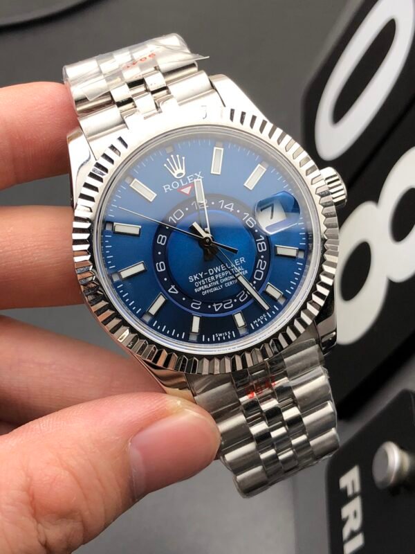 Rolex Oyster Perpetual Sky-Dweller Series Super Replicated High Imitation Clone Wristwatch (Actual Shooting) - Image 4