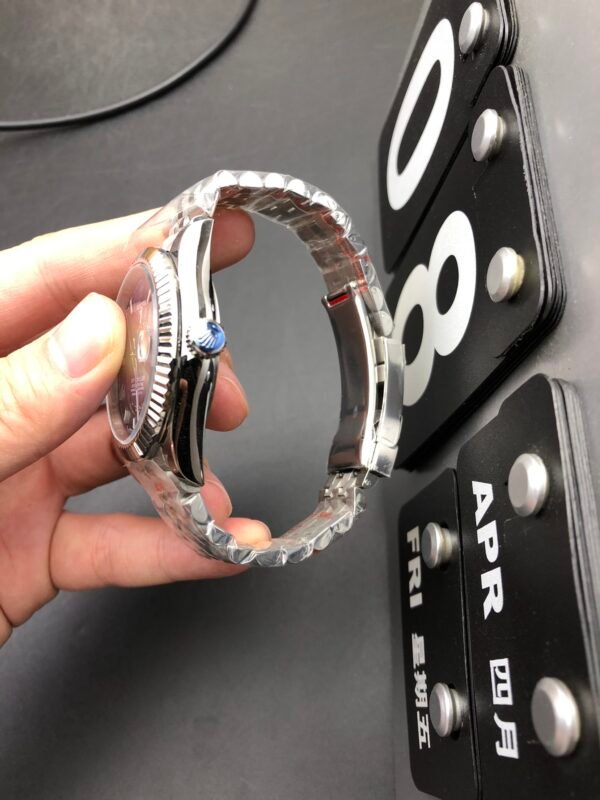 Rolex Oyster Perpetual Sky-Dweller Series Super Replicated High Imitation Clone Wristwatch (Actual Shooting) - Image 6