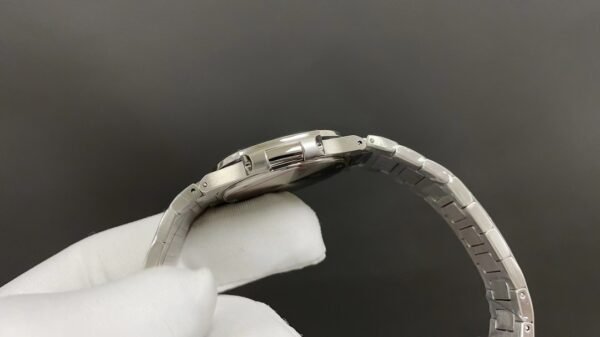 Patek Philippe Sport Elegance Series Nautilus, Top-level Replicated Wristwatch (Actual Shooting) - Image 2