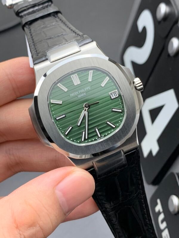 Patek Philippe Sport Elegance Series Nautilus, Diamond-set, Top-level Replicated Wristwatch (Actual Shooting) - Image 5