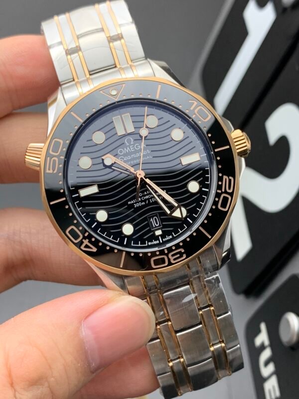 Omega Seamaster 300 Series, Top-level 1:1 Replicated Clone Wristwatch (Video Review and Actual Shooting) - Image 6