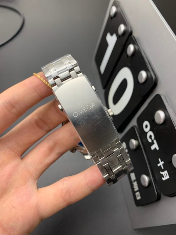 Omega Seamaster 300 Series, Top-level 1:1 Replicated Clone Wristwatch (Video Review and Actual Shooting) - Image 6