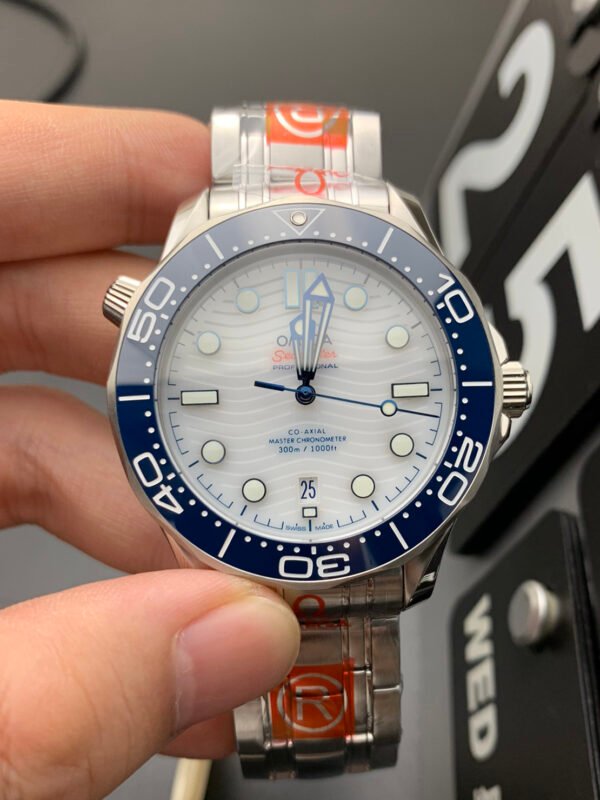 Omega Seamaster 300 Series, Winter Olympics, Top-level 1:1 Replicated Clone Wristwatch (Video Review and Actual Shooting)