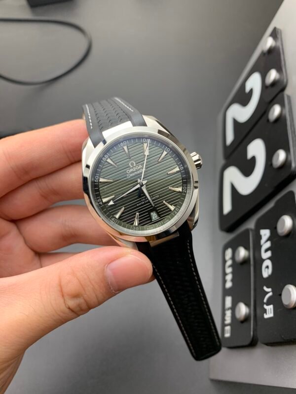 Omega Seamaster Series, Top-level 1:1 Replicated Clone Wristwatch (Video Review and Actual Shooting) - Image 4