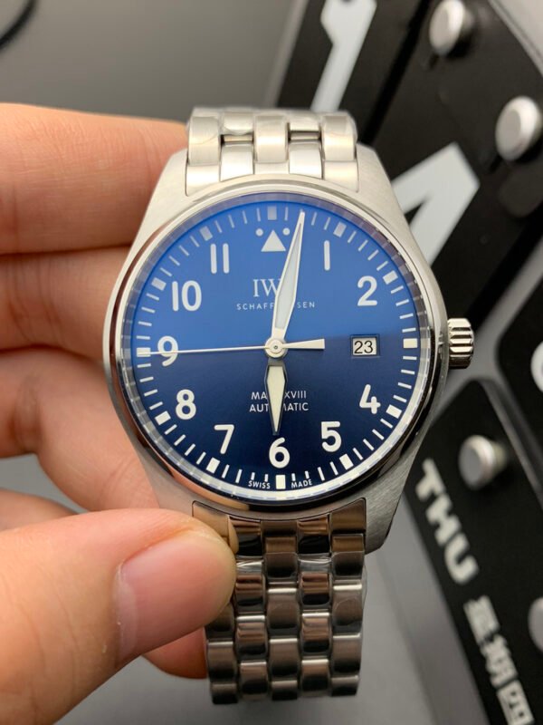 IWC Pilot's Series, Top-level 1:1 Replicated Clone Wristwatch (Video Review and Actual Shooting)