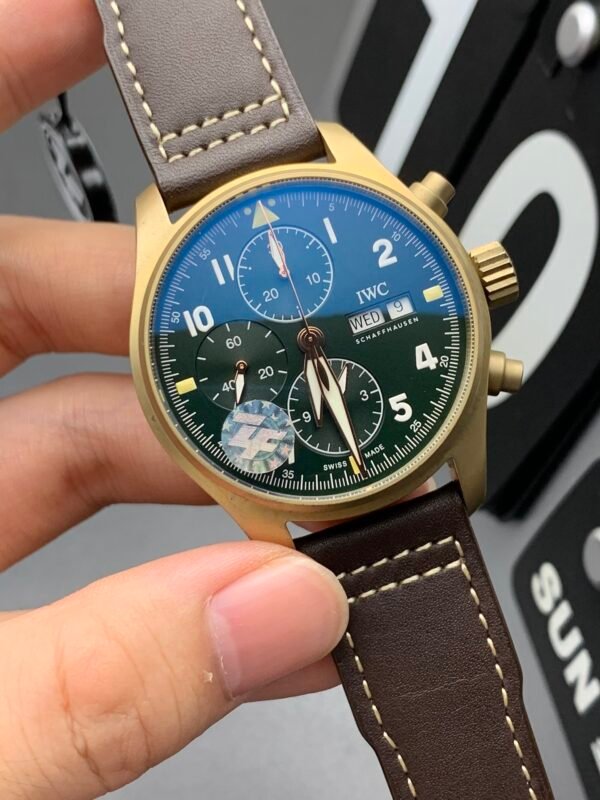 IWC Pilot's Series, Bronze, Chronograph, Top-level 1:1 Replicated Clone Wristwatch (Video Review and Actual Shooting) - Image 3