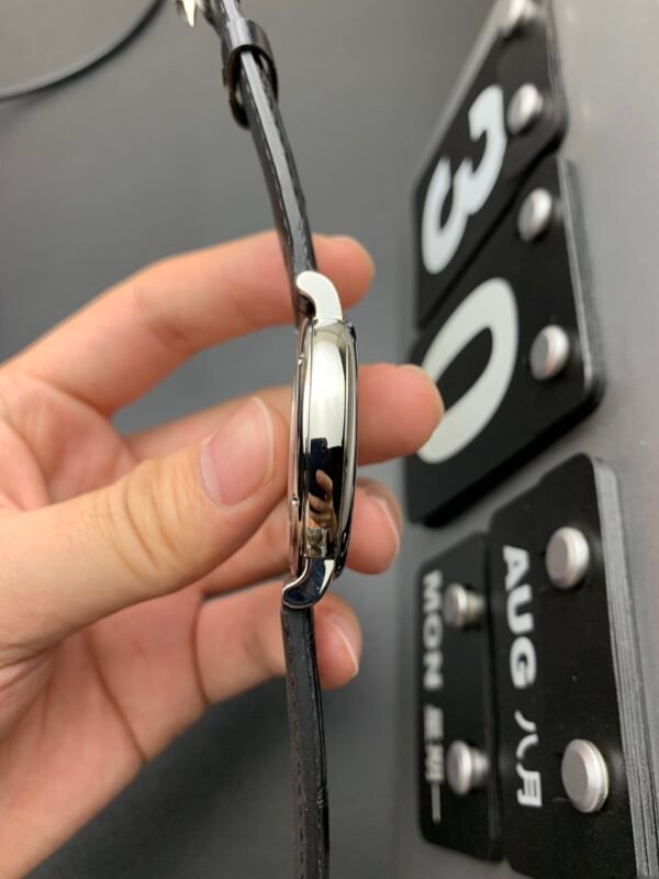 IWC Portofino Series, Top-level 1:1 Replicated Clone Wristwatch (Video Review and Actual Shooting) - Image 2