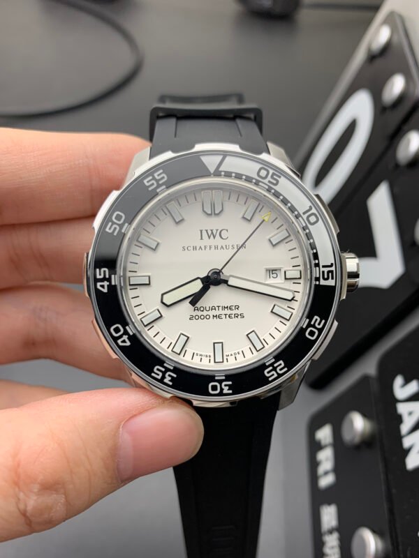 IWC Engineer Series, Top-level 1:1 Replicated Clone Wristwatch (Video Review and Actual Shooting)