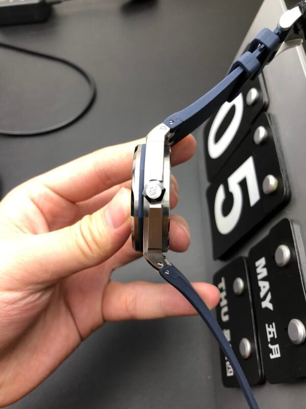 Audemars Piguet Royal Oak Concept Series, Top-level 1:1 Replicated Clone Wristwatch (Video Review and Actual Shooting) - Image 6