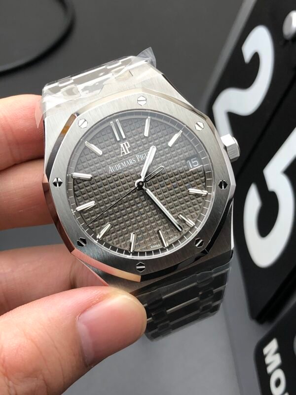Audemars Piguet Royal Oak Concept Series, Top-level 1:1 Replicated Clone Wristwatch (Video Review and Actual Shooting) - Image 3