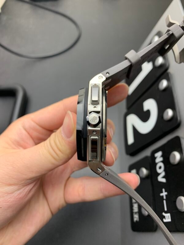 Audemars Piguet Royal Oak Concept Series, Titanium Alloy, Top-level 1:1 Replicated Clone Wristwatch (Video Review and Actual Shooting) - Image 4