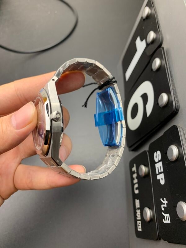 Audemars Piguet Royal Oak Concept Series, Top-level 1:1 Replicated Clone Wristwatch (Video Review and Actual Shooting) - Image 3