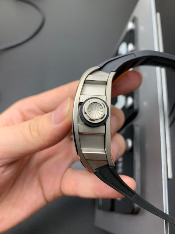 Richard Mille Skull, High Imitation Top-level 1:1 Replicated Clone Wristwatch (Video Review and Actual Shooting) - Image 4