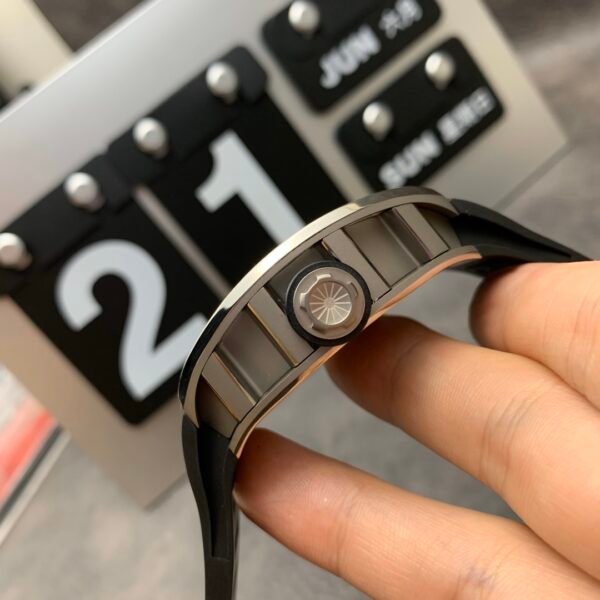 Richard Mille Skull, High Imitation Top-level 1:1 Replicated Clone Wristwatch (Video Review and Actual Shooting) - Image 3